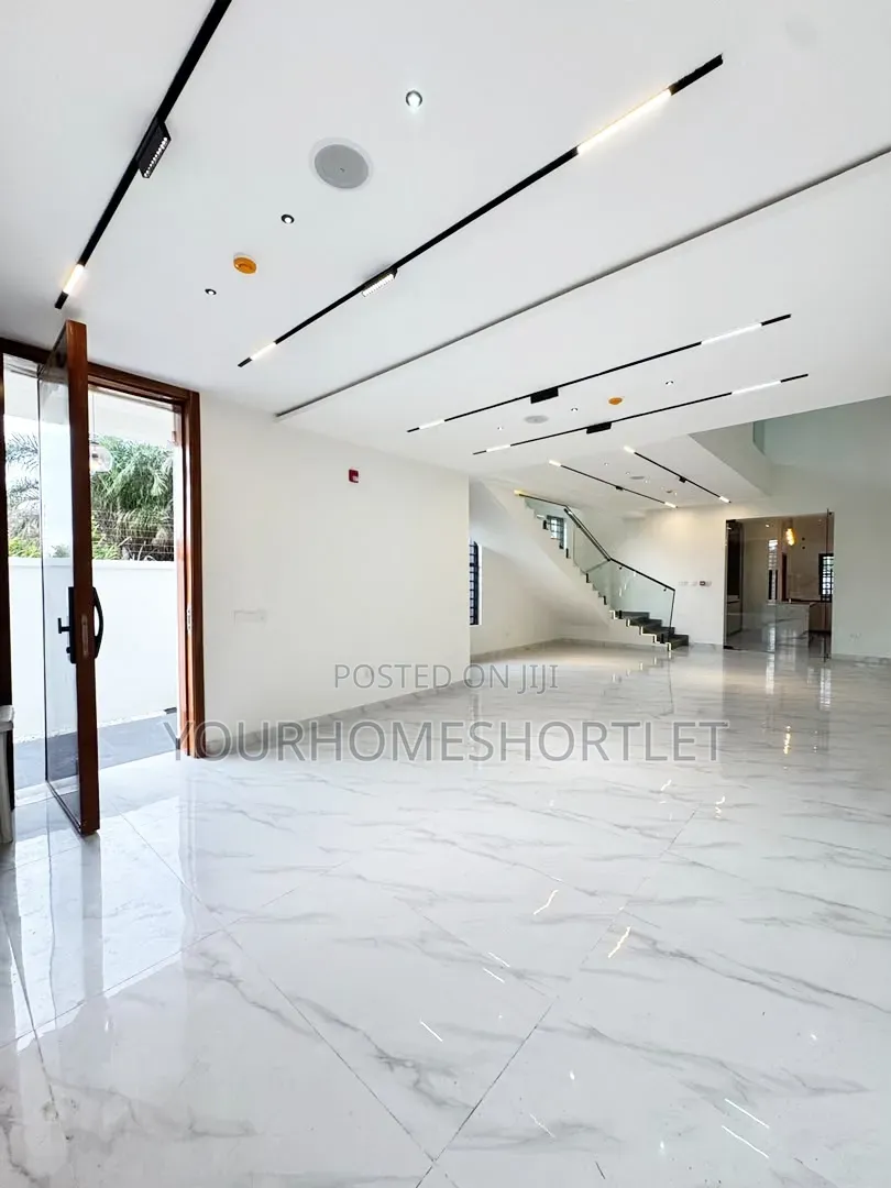 Stunning 4 Bedroom Detached Duplex With A Bq ( Selfcompound) in Ikota