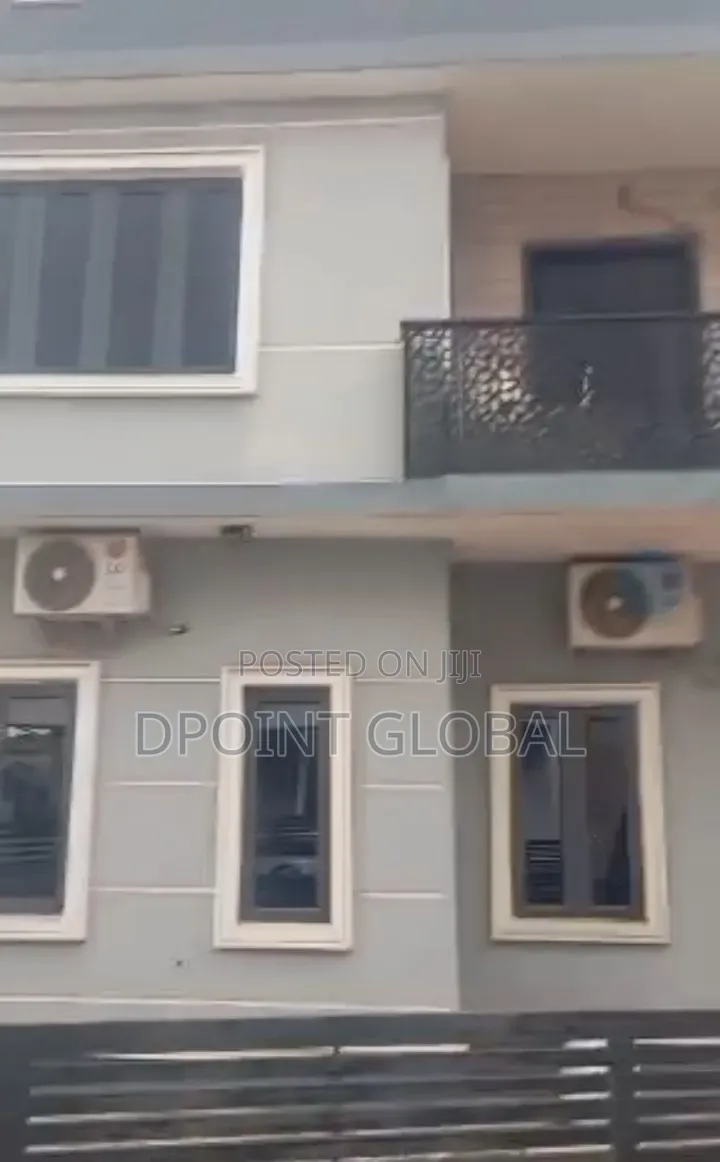Furnished 5bdrm Duplex in In Estate, Alakuko for sale in Alakuko