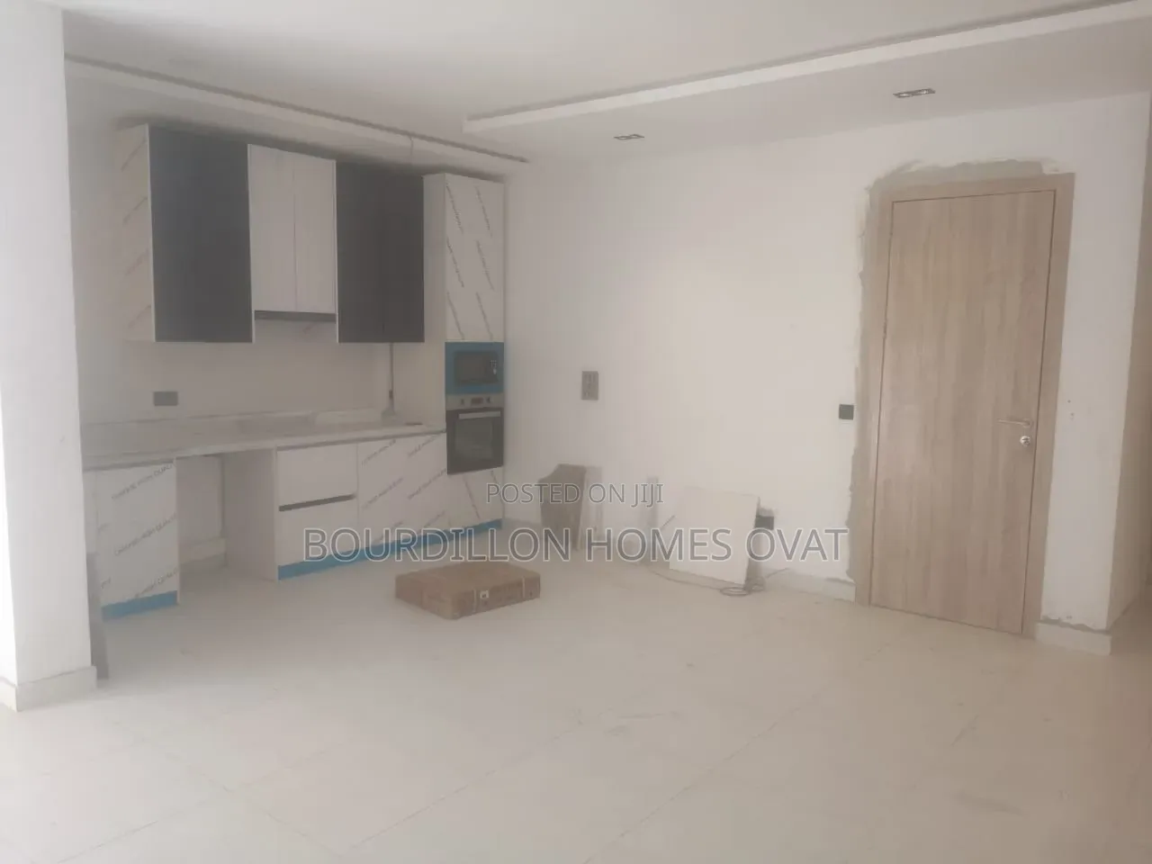 Mini Flat in Lekki Phase 1 for rent in Lekki Phase 1
