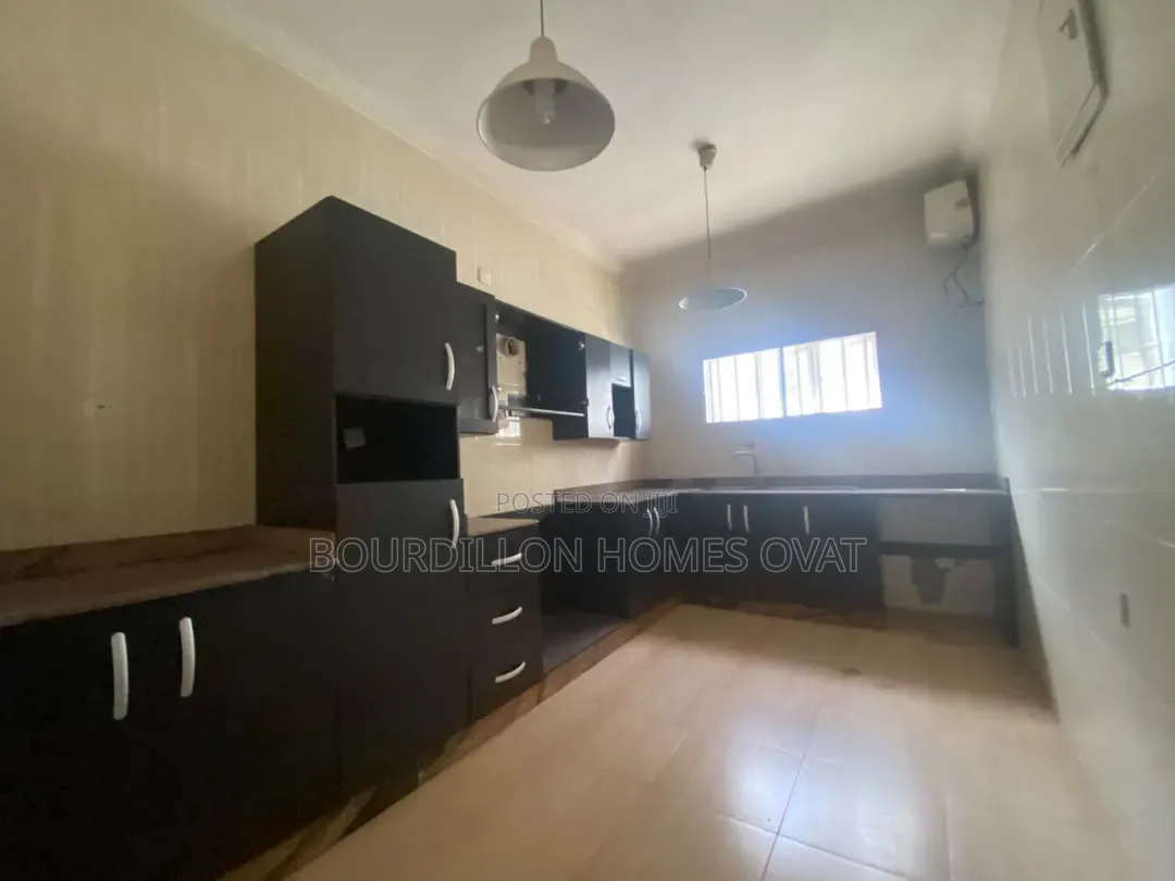 4bdrm Duplex in Osapa Lekki for rent in Osapa london