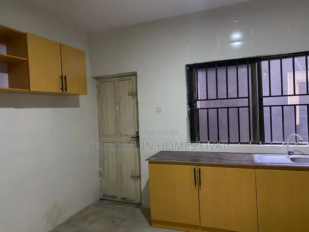 5bdrm Duplex in Lekki Phase 1 for rent in Lekki Phase 1