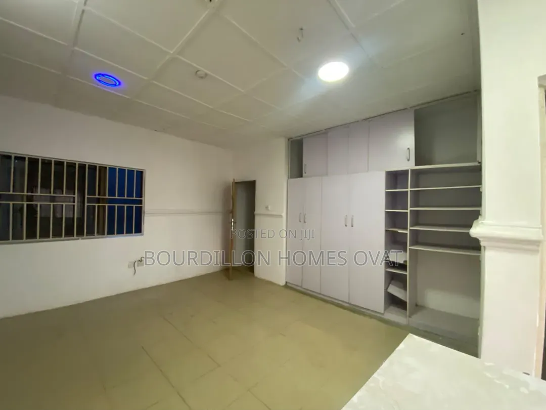 5bdrm Duplex in Lekki Phase 1 for rent in Lekki Phase 1