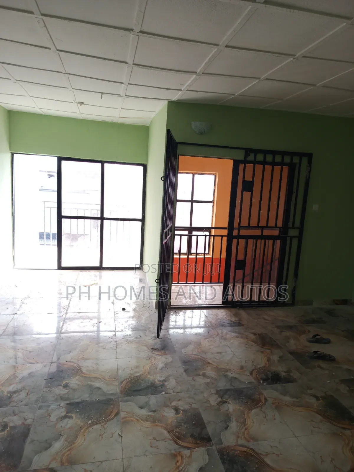 4 Bedroom Apartment for Office Use in Port-Harcourt