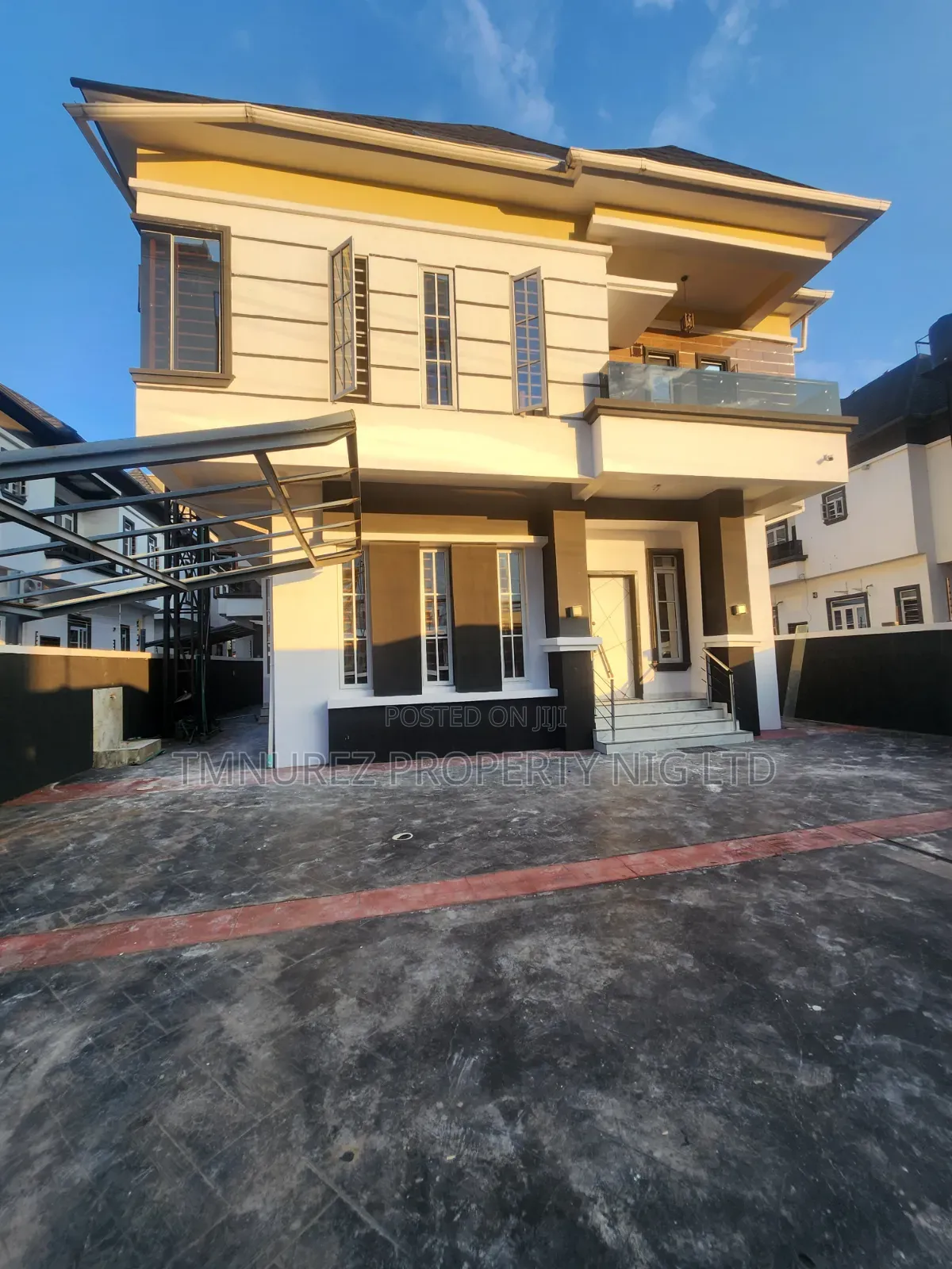 Mini Flat in Ikota for rent in Ikota