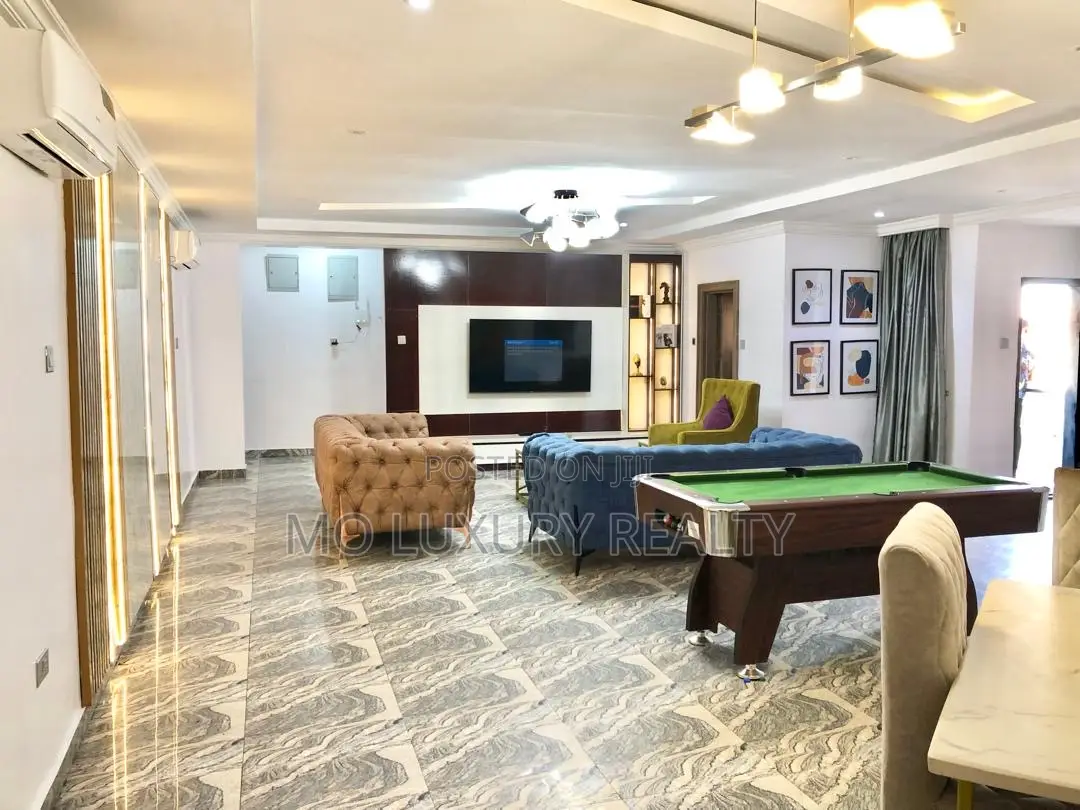 3bdrm Apartment in Lekki Phase 1 for rent in Lekki Phase 1