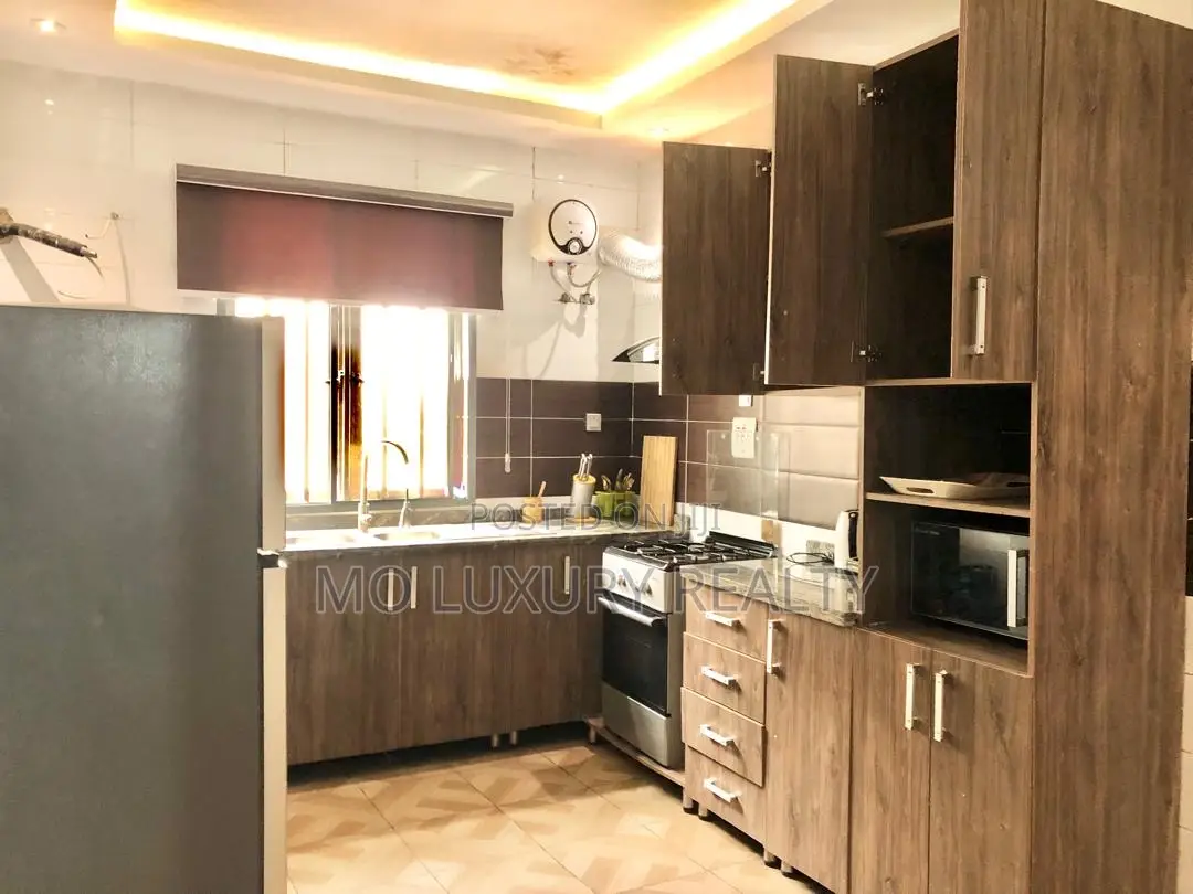 3bdrm Apartment in Lekki Phase 1 for rent in Lekki Phase 1