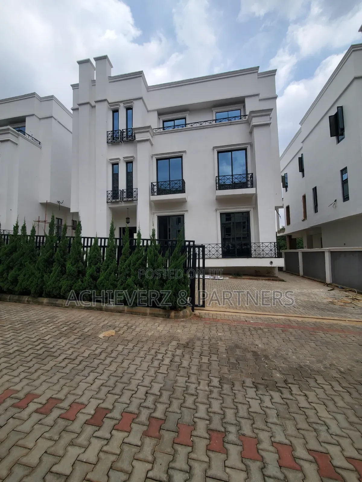 7bdrm Duplex in Asokoro for rent in Asokoro