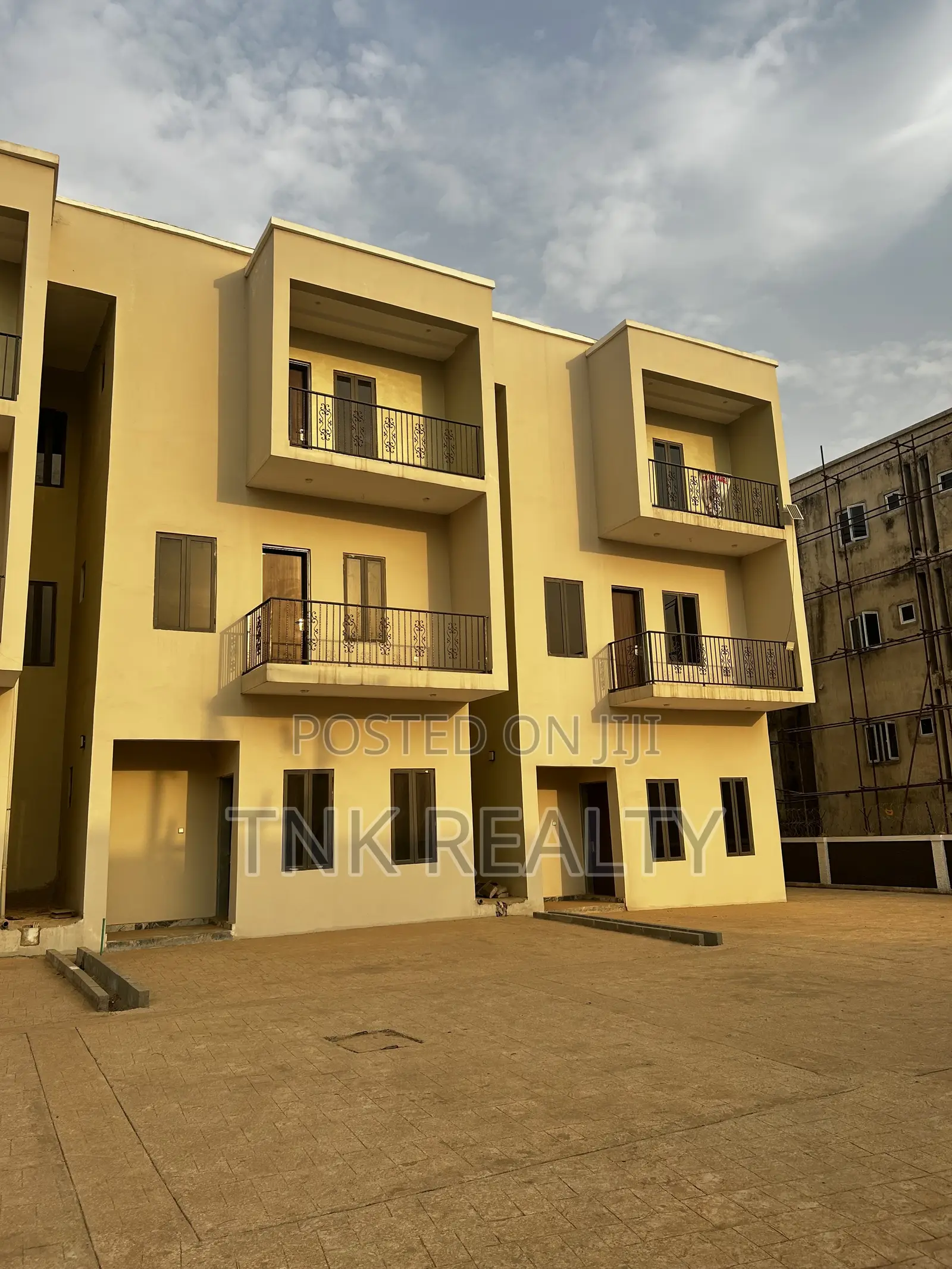 Furnished 5bdrm Townhouse/Terrace in Mabushi for sale in Mabushi