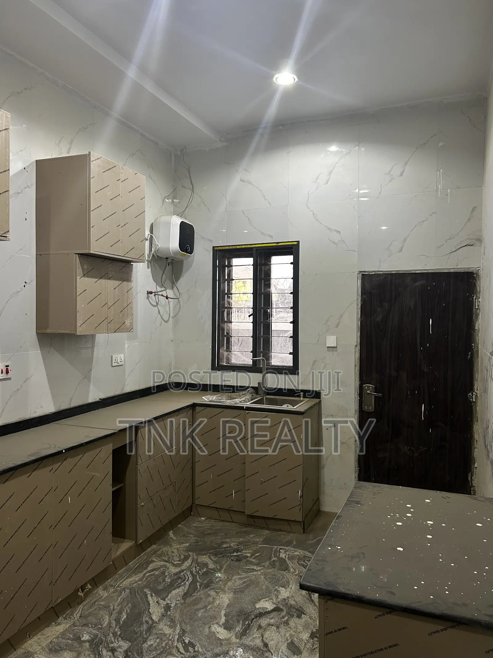 Furnished 5bdrm Townhouse/Terrace in Mabushi for sale in Mabushi