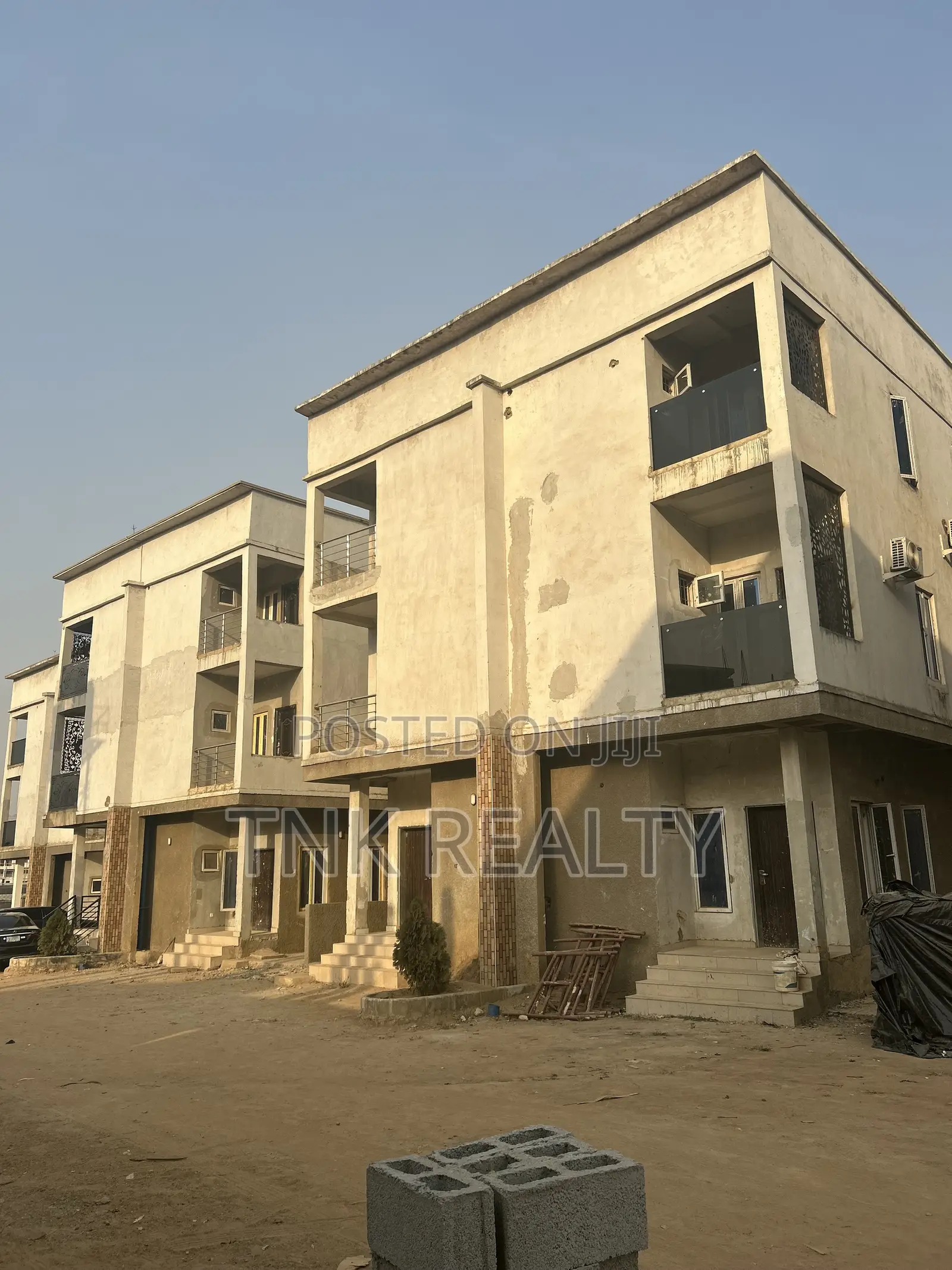 Furnished 3bdrm Townhouse/Terrace in Mabushi for sale in Mabushi