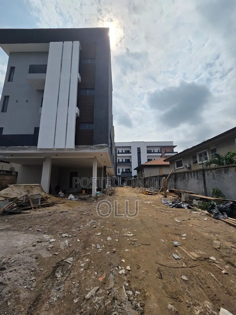 Furnished 3bdrm Block of Flats for sale in Mobolaji Bank Anthony Way