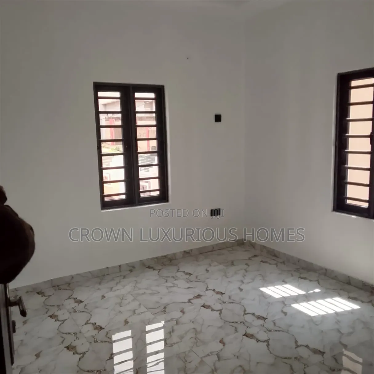 5bdrm Duplex in Bashorun Estate, for rent in Ibadan