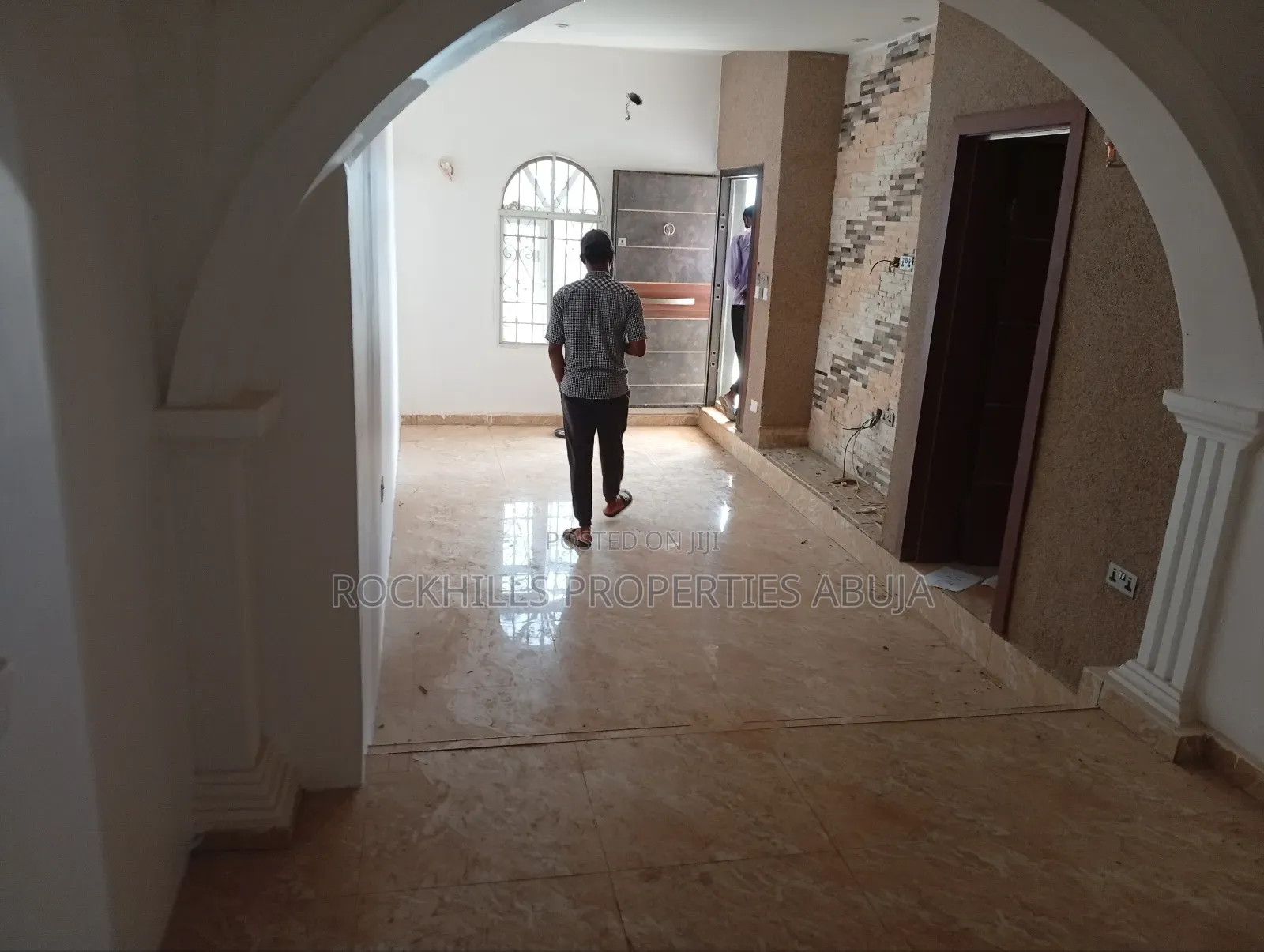 2bdrm Apartment in Chikakore Kubwa for rent in Kubwa