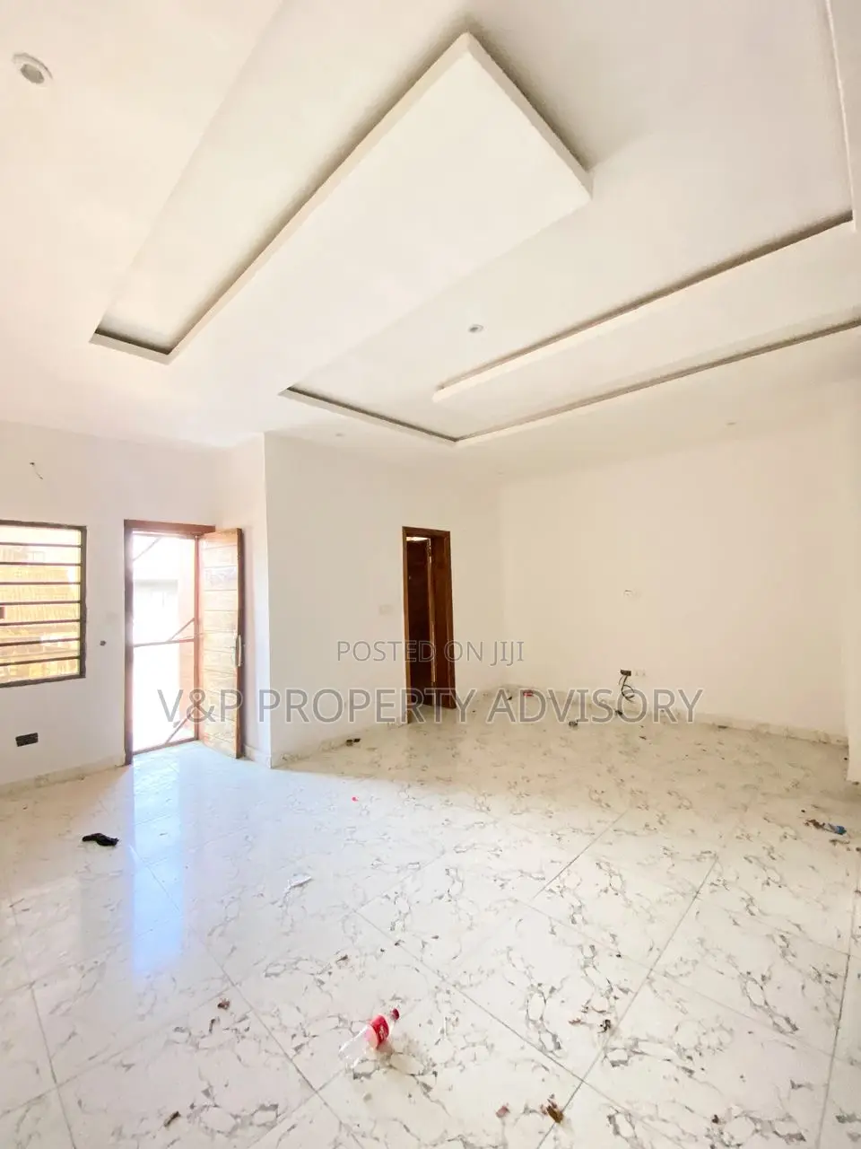4bdrm Duplex in Orchid Road, Ikota for rent in Ikota