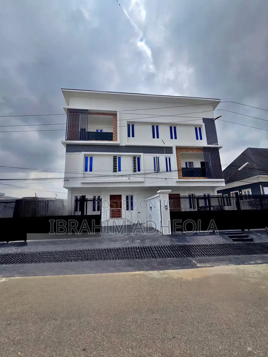 4bdrm Duplex in Opebi for sale in Opebi