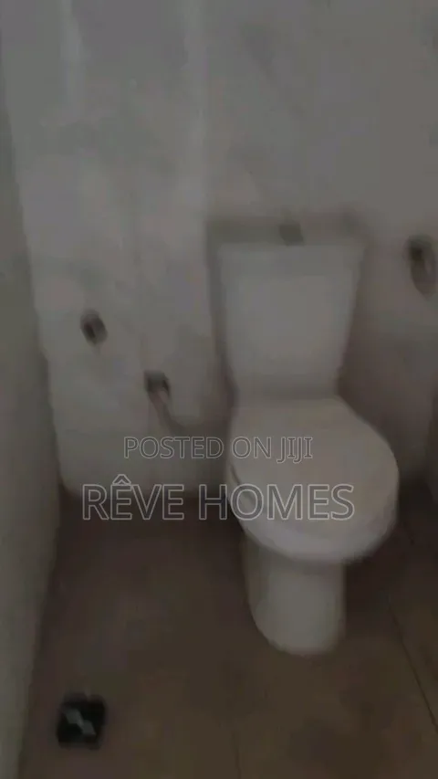 1bdrm Apartment in Adekunle for rent in Adekunle