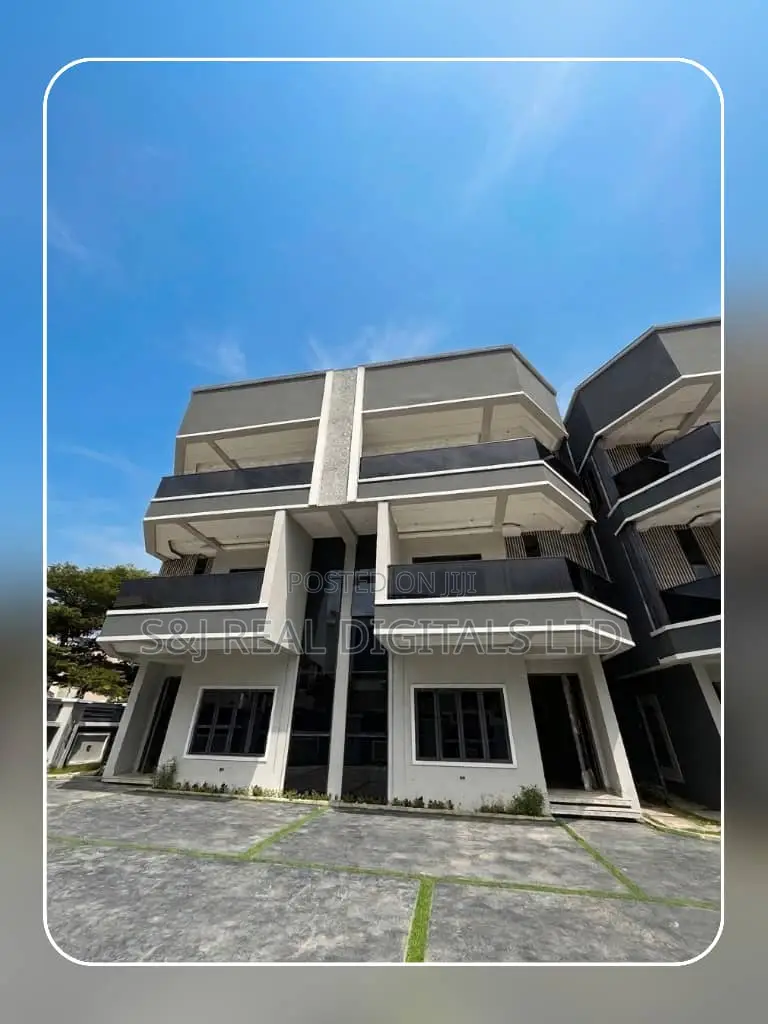 4bdrm Duplex in Utako for sale in Utako