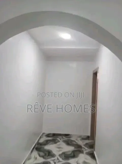 2bdrm Block of Flats in Medina for rent in Medina