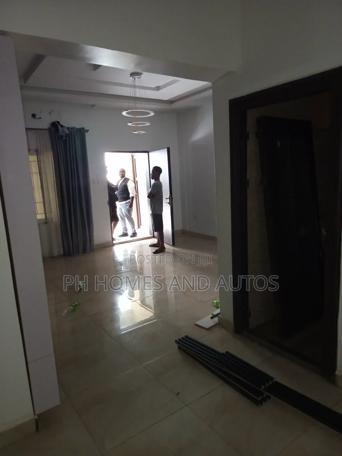 2bdrm Apartment in Peter Odili Road, Port-Harcourt for rent in Port-Harcourt