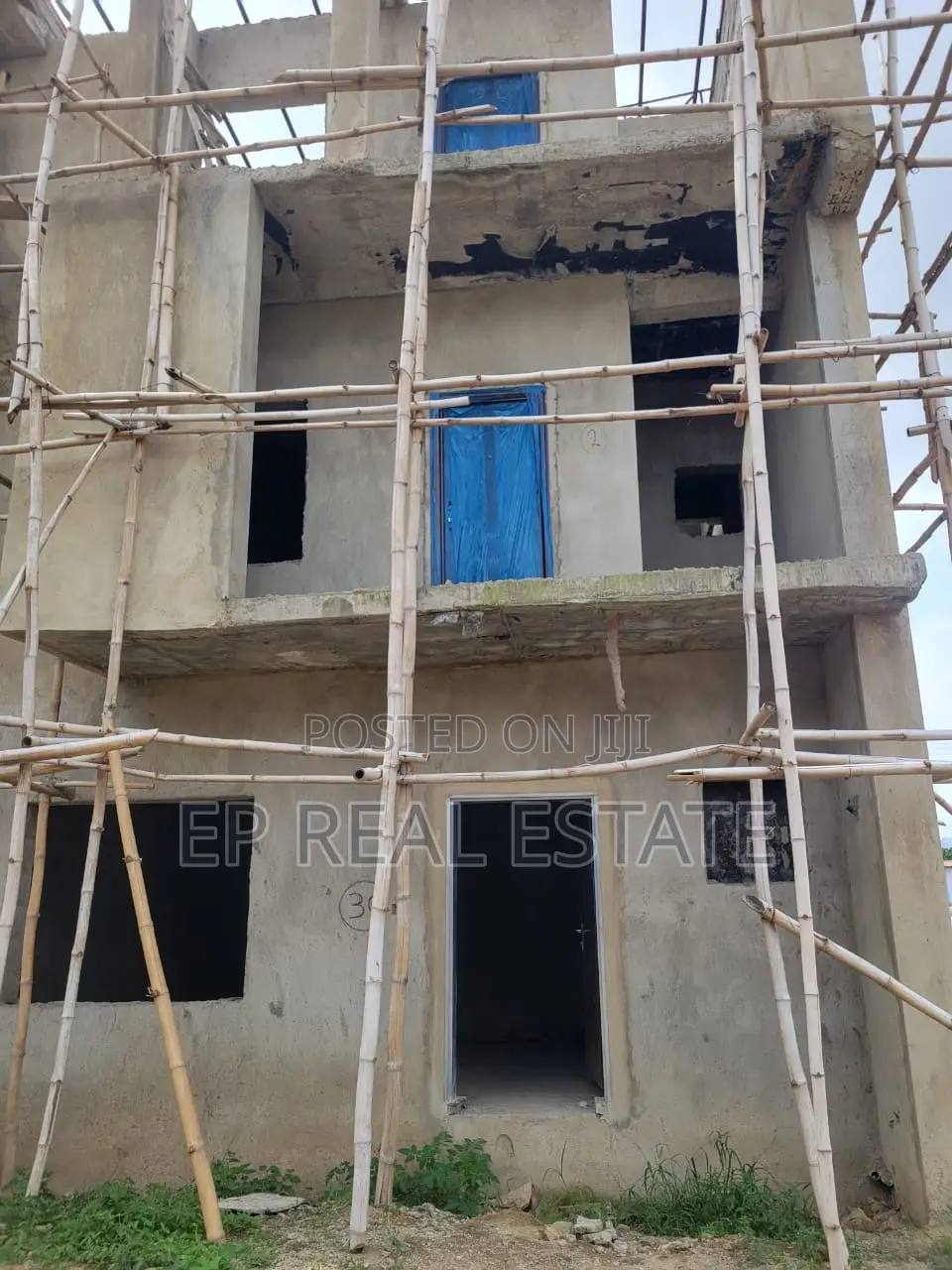 4bdrm Duplex in Jahi for sale in Jahi