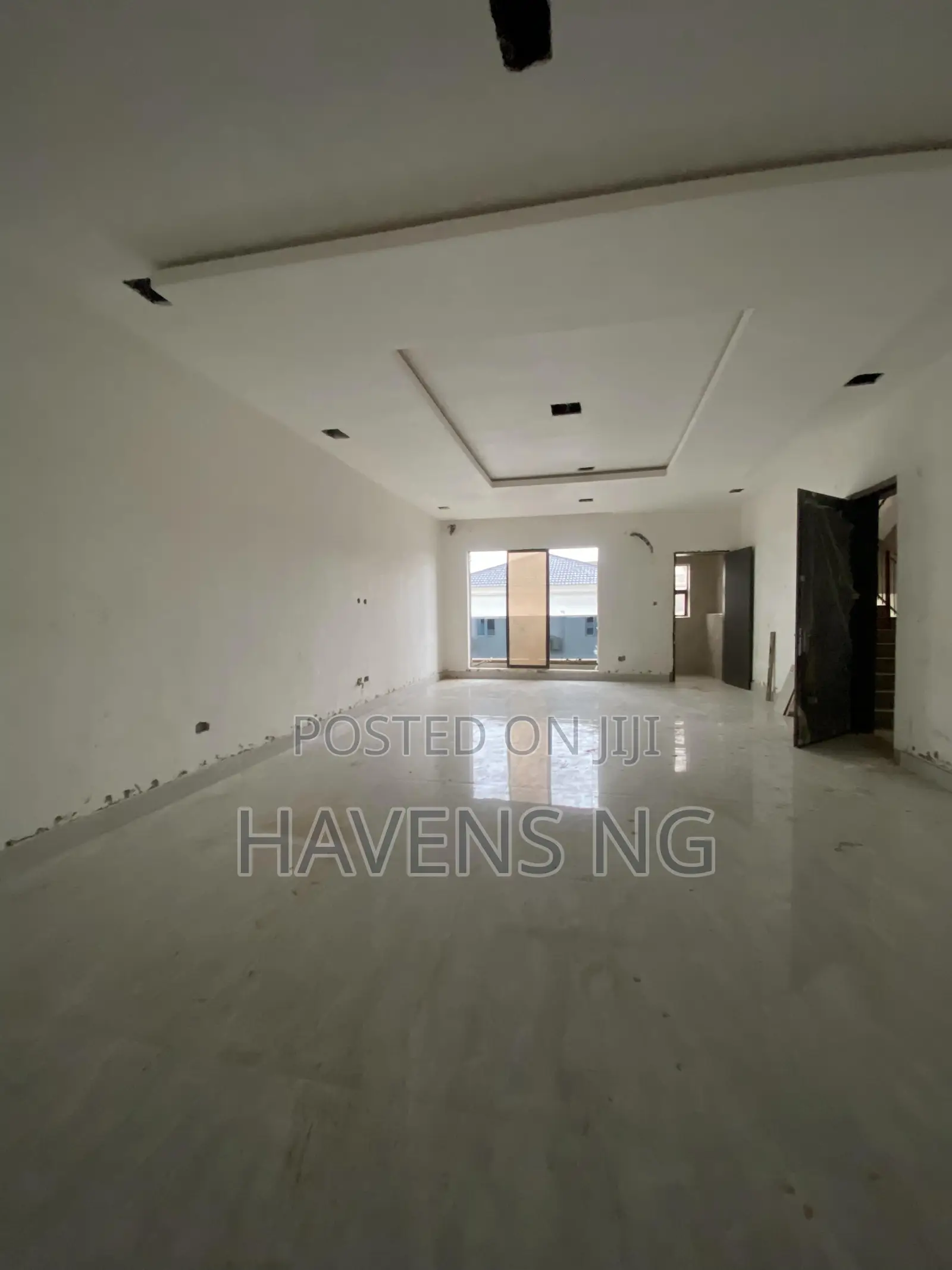 3bdrm Apartment in Victoria Island Extension for sale in Victoria Island Extension