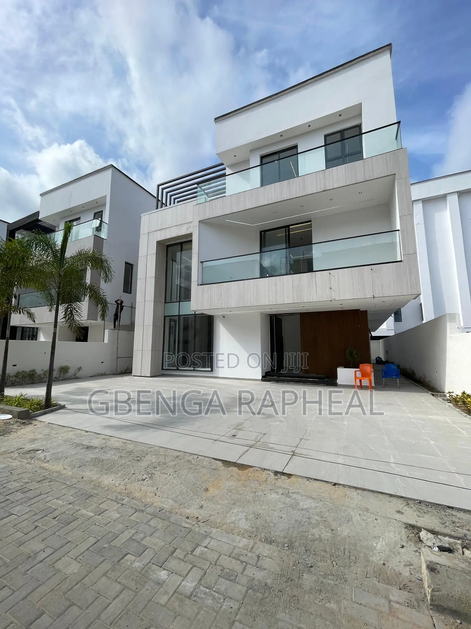 6bdrm House in Lekki Phase One for sale in Lekki