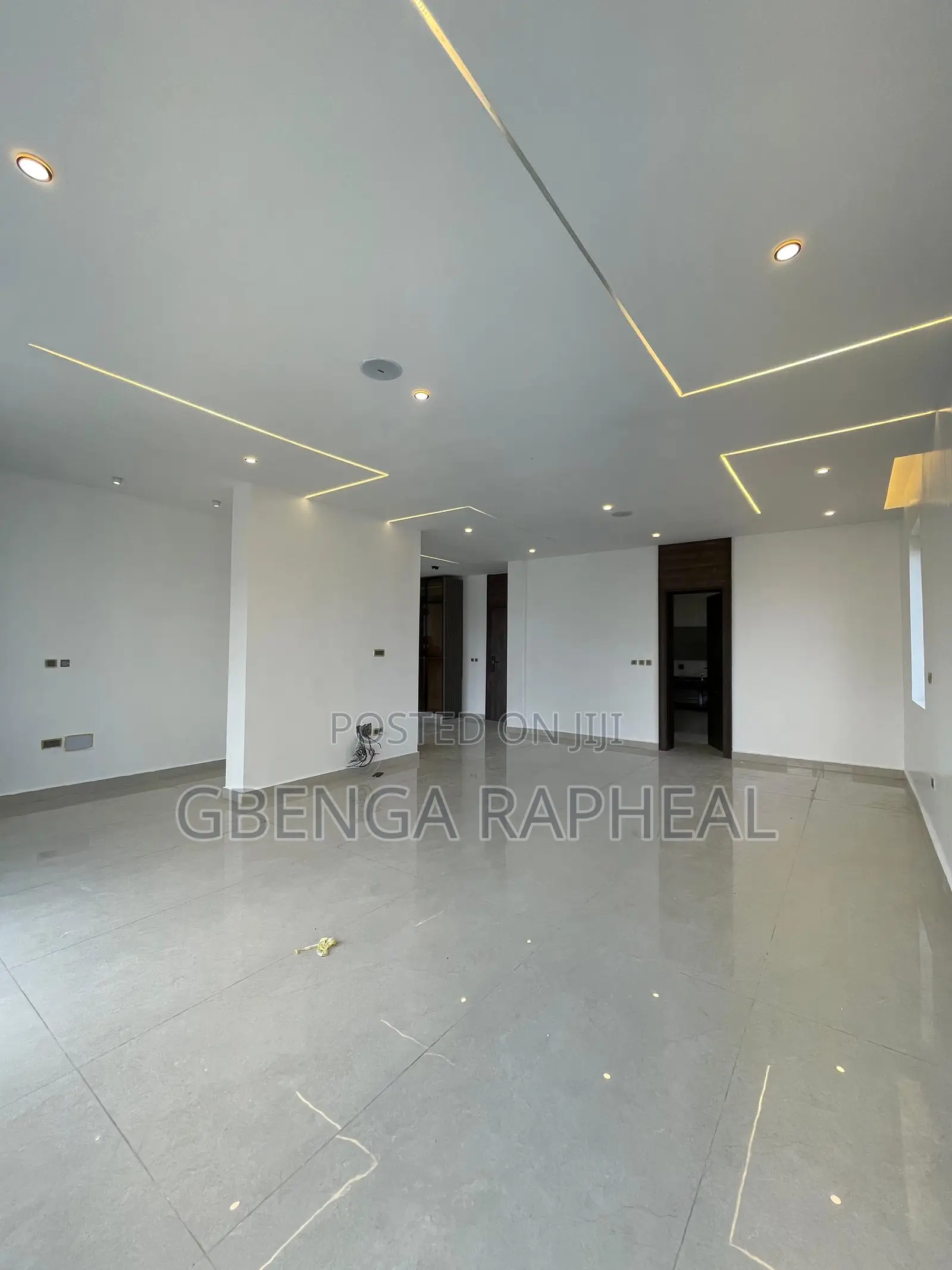 6bdrm House in Lekki Phase One for sale in Lekki