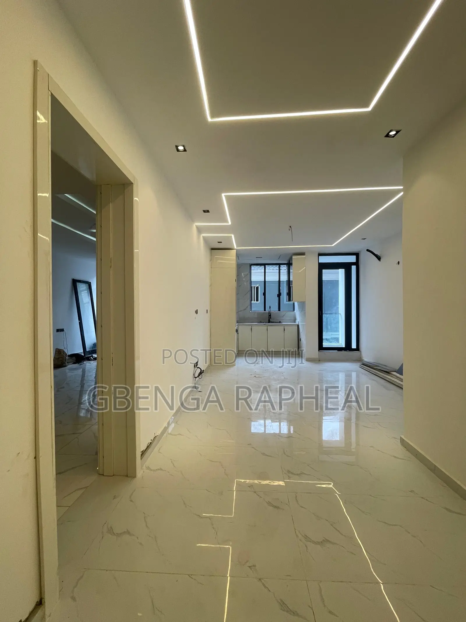 2bdrm Block of Flats in Ikate for sale in Ikate