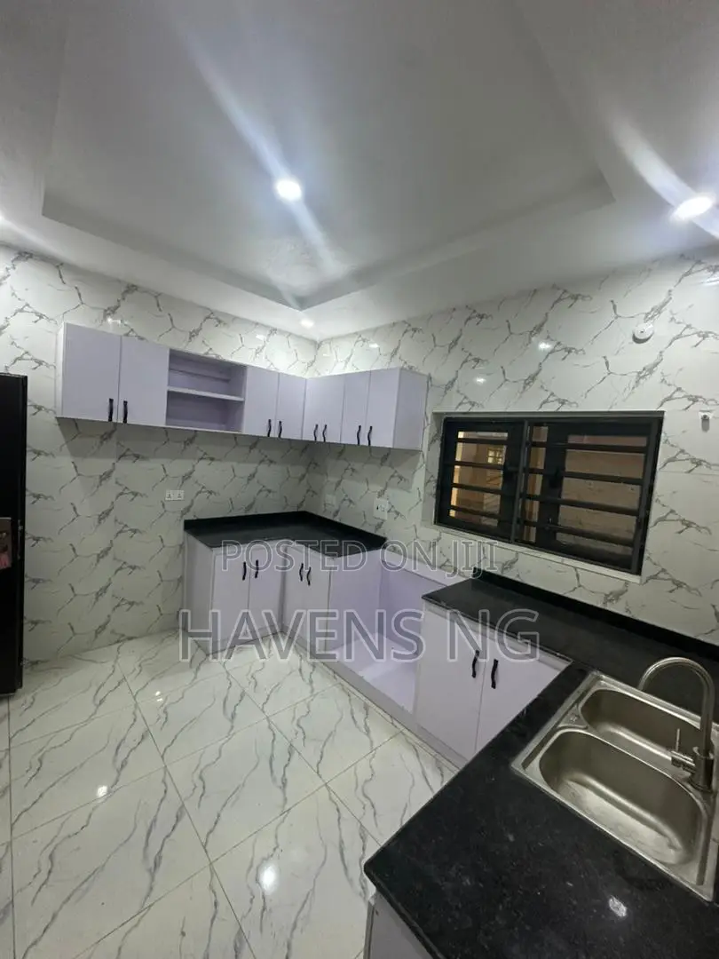 4bdrm House in Obio-Akpor for sale in Obio-Akpor