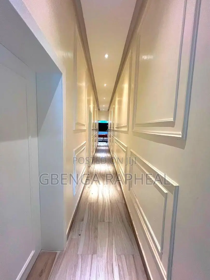 Furnished 3bdrm Block of Flats in Ikoyi for sale in Ikoyi