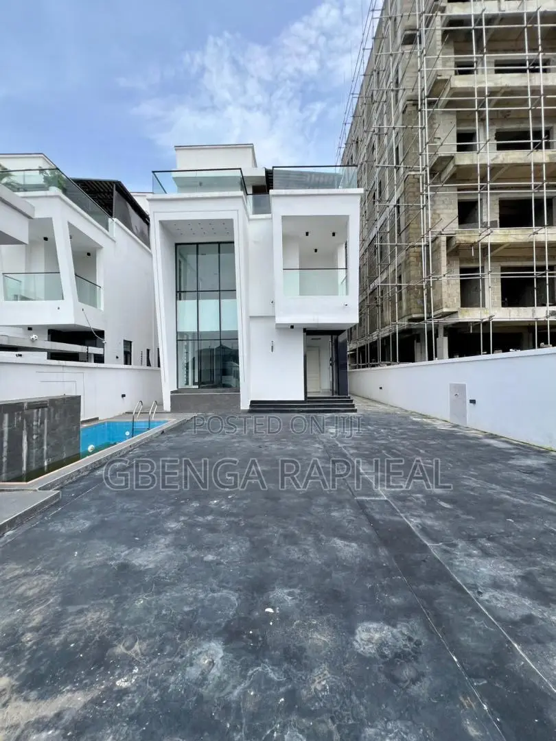 5bdrm Duplex in Lekki for sale in Lekki
