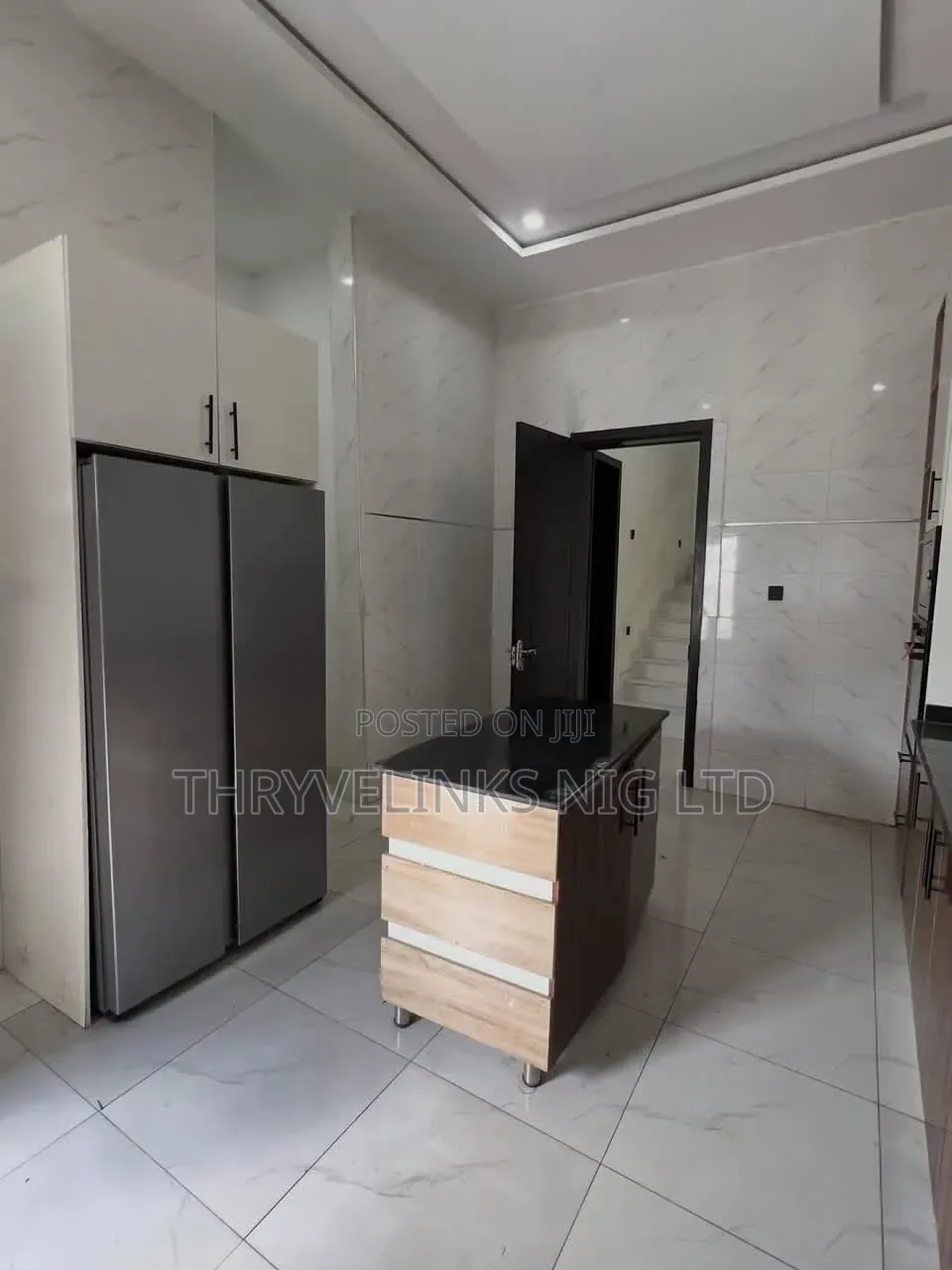 5bdrm Duplex in General Paint Ajah for rent in Ado / Ajah