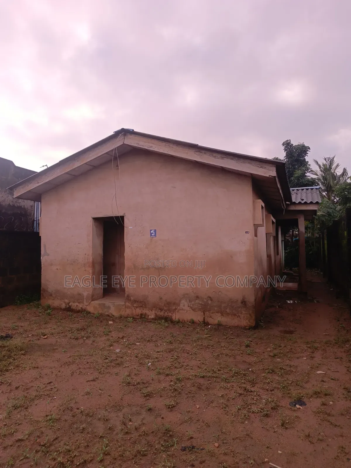 2bdrm Bungalow in Ayobo for sale in Ayobo