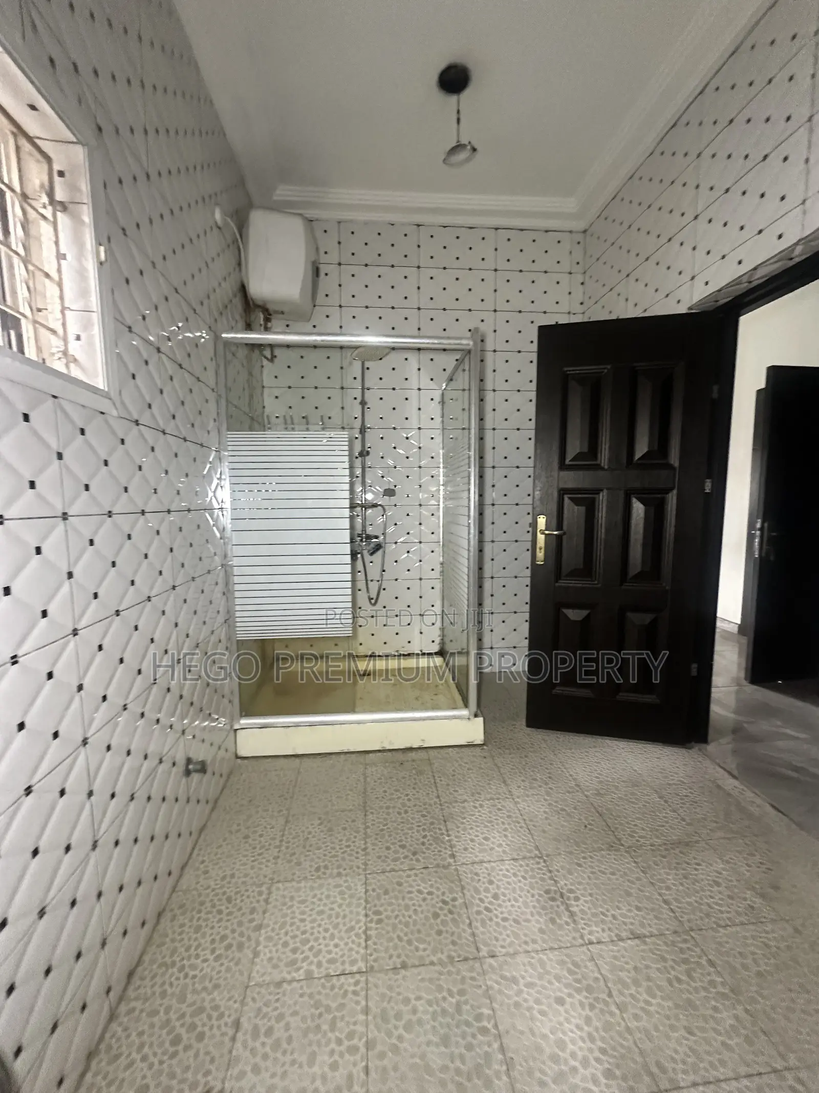 5bdrm Duplex in Treasure Estate, Eneka for sale in Eneka