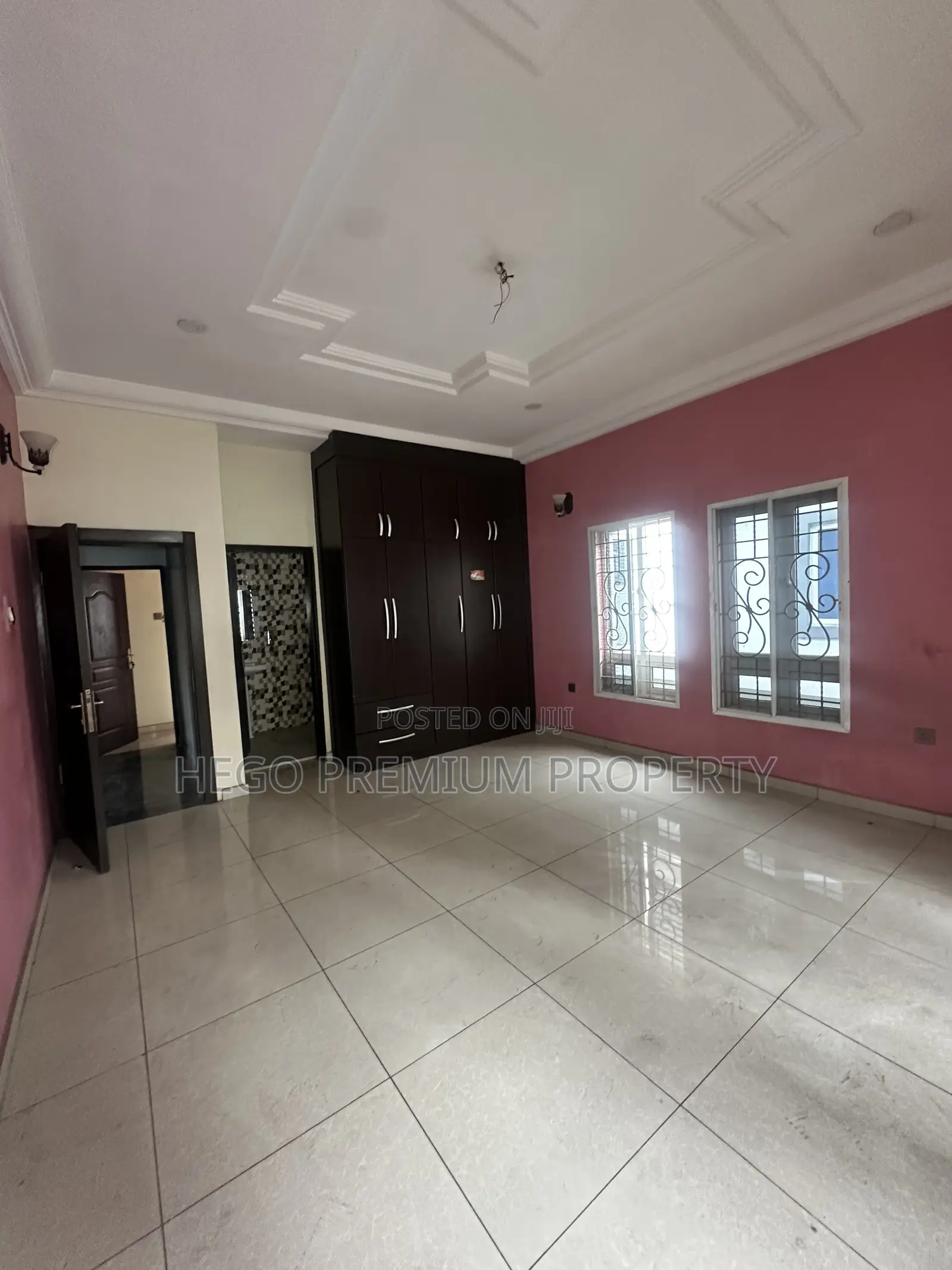 5bdrm Duplex in Treasure Estate, Eneka for sale in Eneka