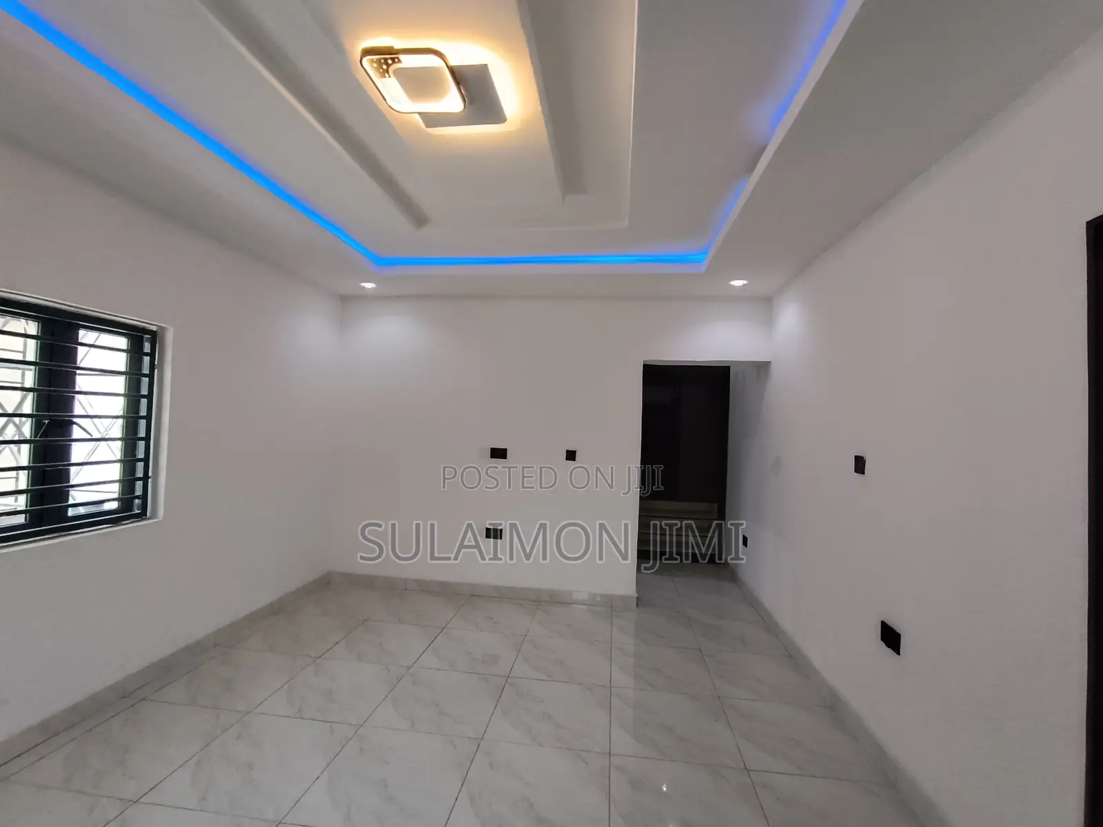 4bdrm Duplex in Zone B for sale in Zone B