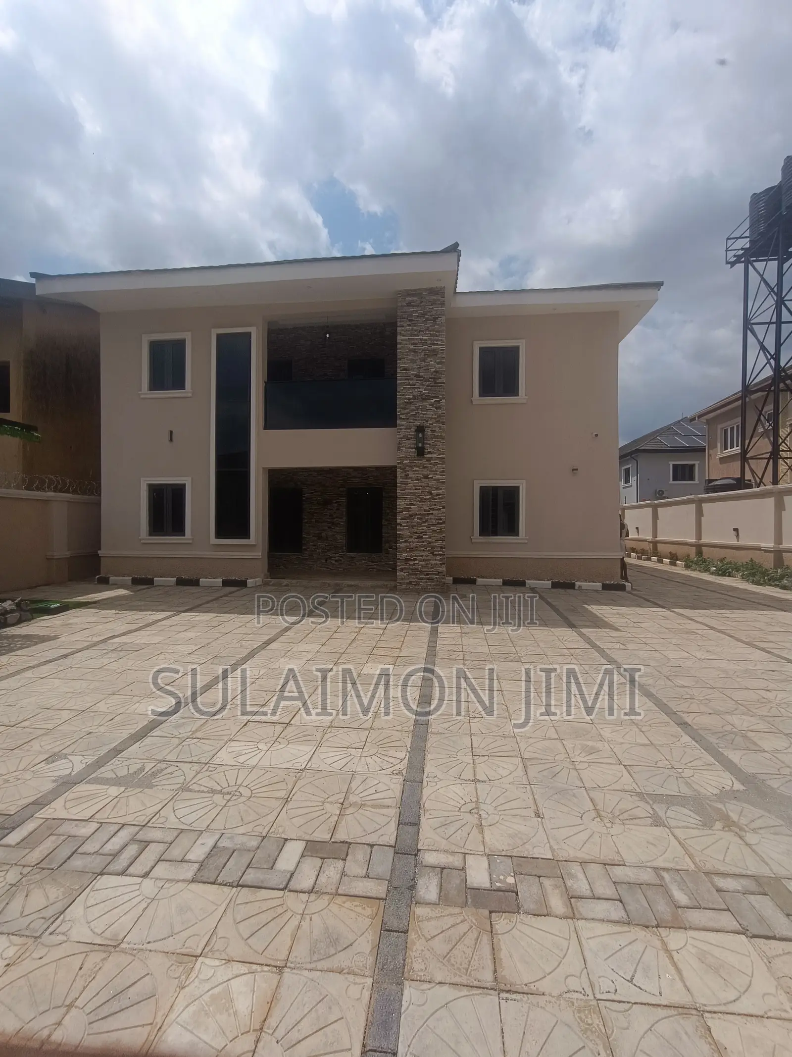 4bdrm Duplex in Zone B for sale in Zone B