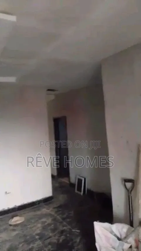 3bdrm Duplex in Anthony Village for rent in Anthony Village