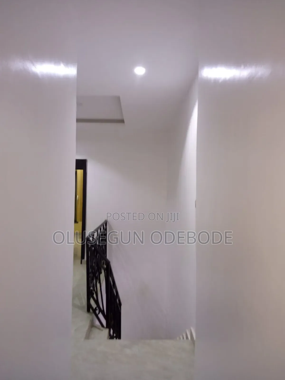 3bdrm Block of Flats in Ikeja Gra for sale in Ikeja GRA