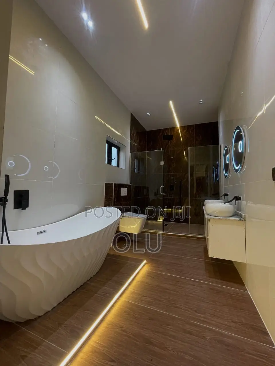 Furnished 2bdrm Block of Flats in Victoria Island for sale in Victoria Island Extension