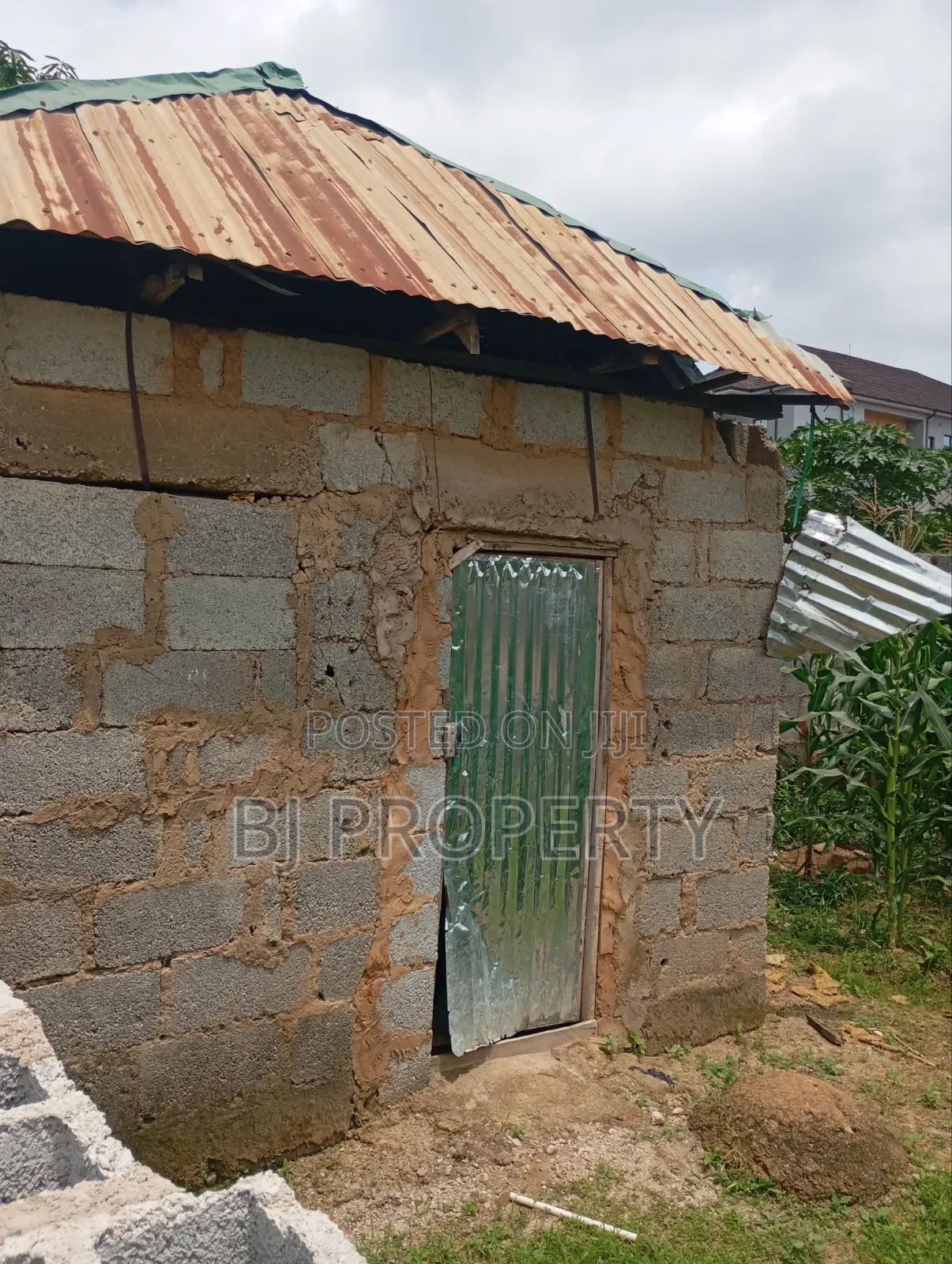 600sqm Land for Sale at Government Layout Chikakorie in Kubwa