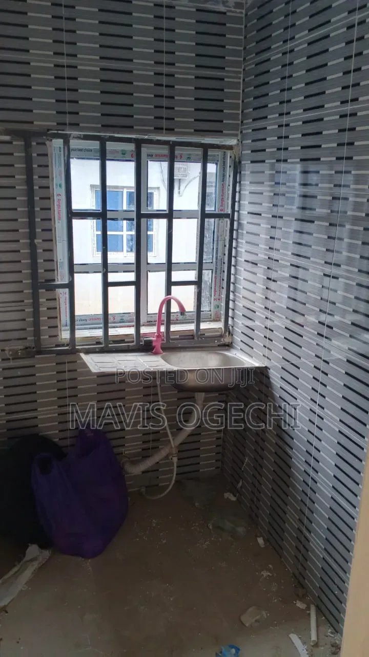 Mini Flat in Rugar Madaki, Karu for rent in Karu
