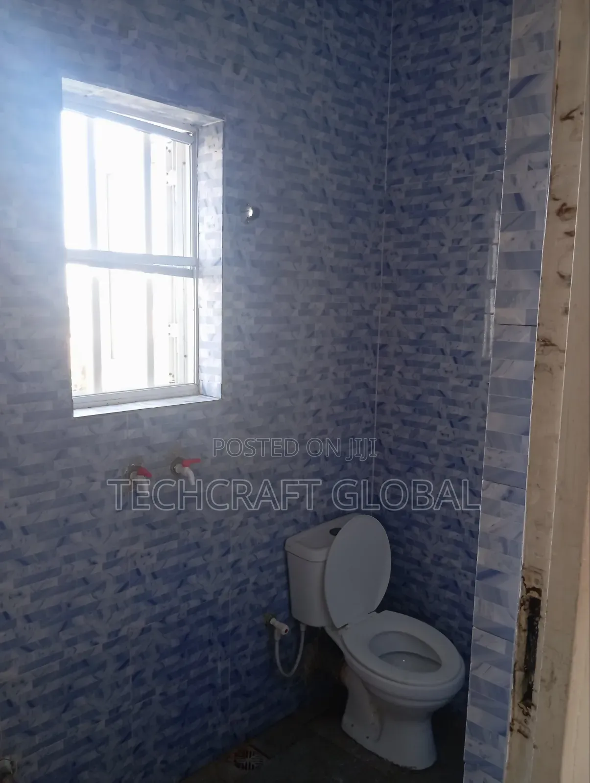 3bdrm Block of Flats in United Estate for rent in Sangotedo