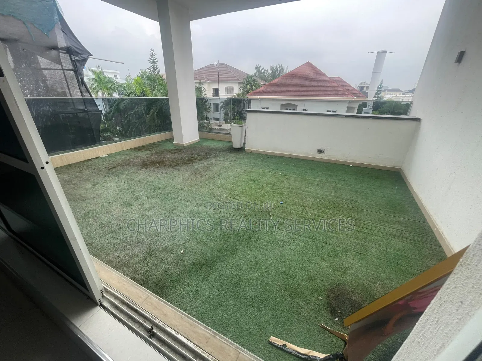 5bdrm Duplex in Banana Island for rent in Banana Island