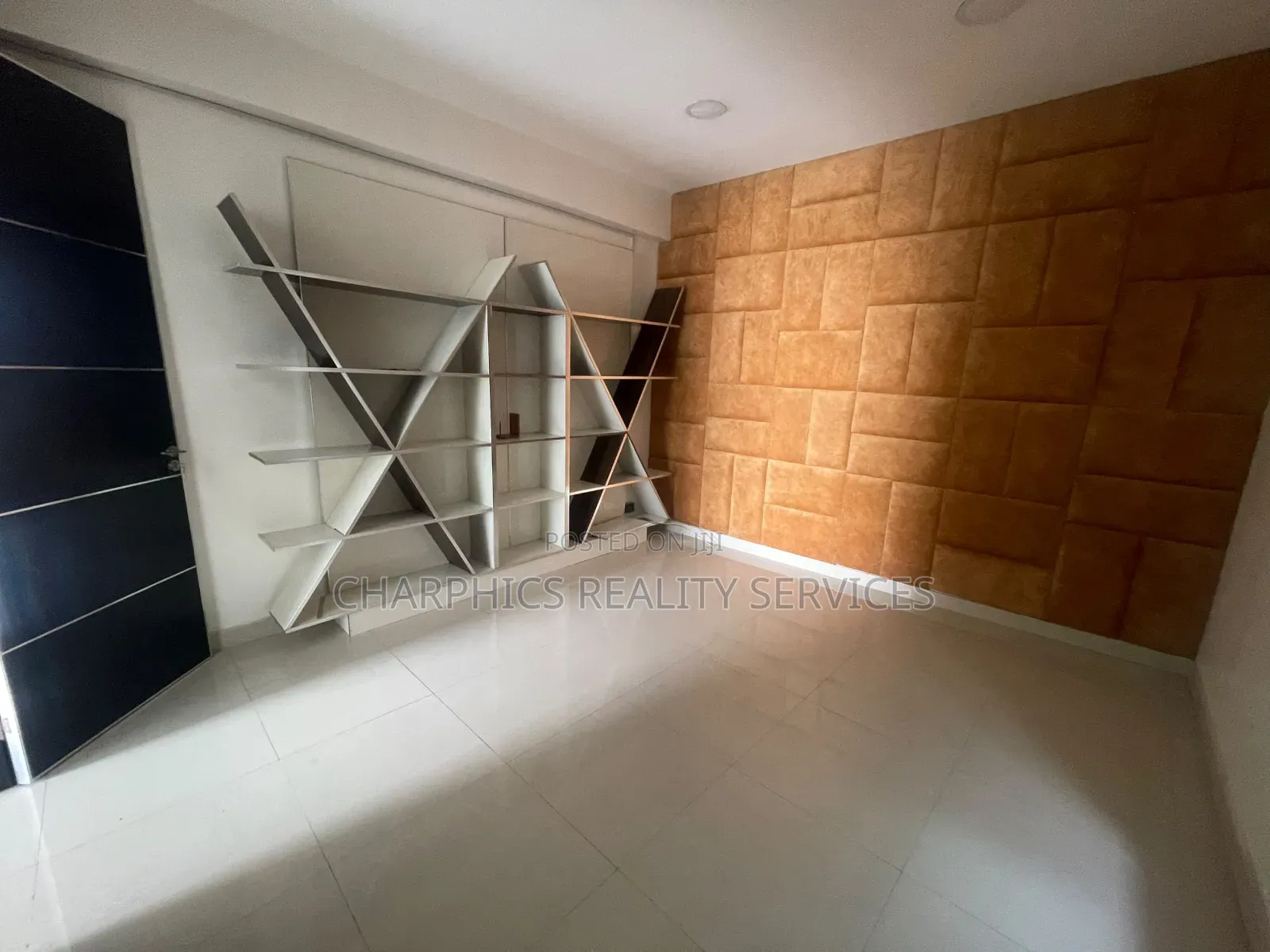 5bdrm Duplex in Banana Island for rent in Banana Island