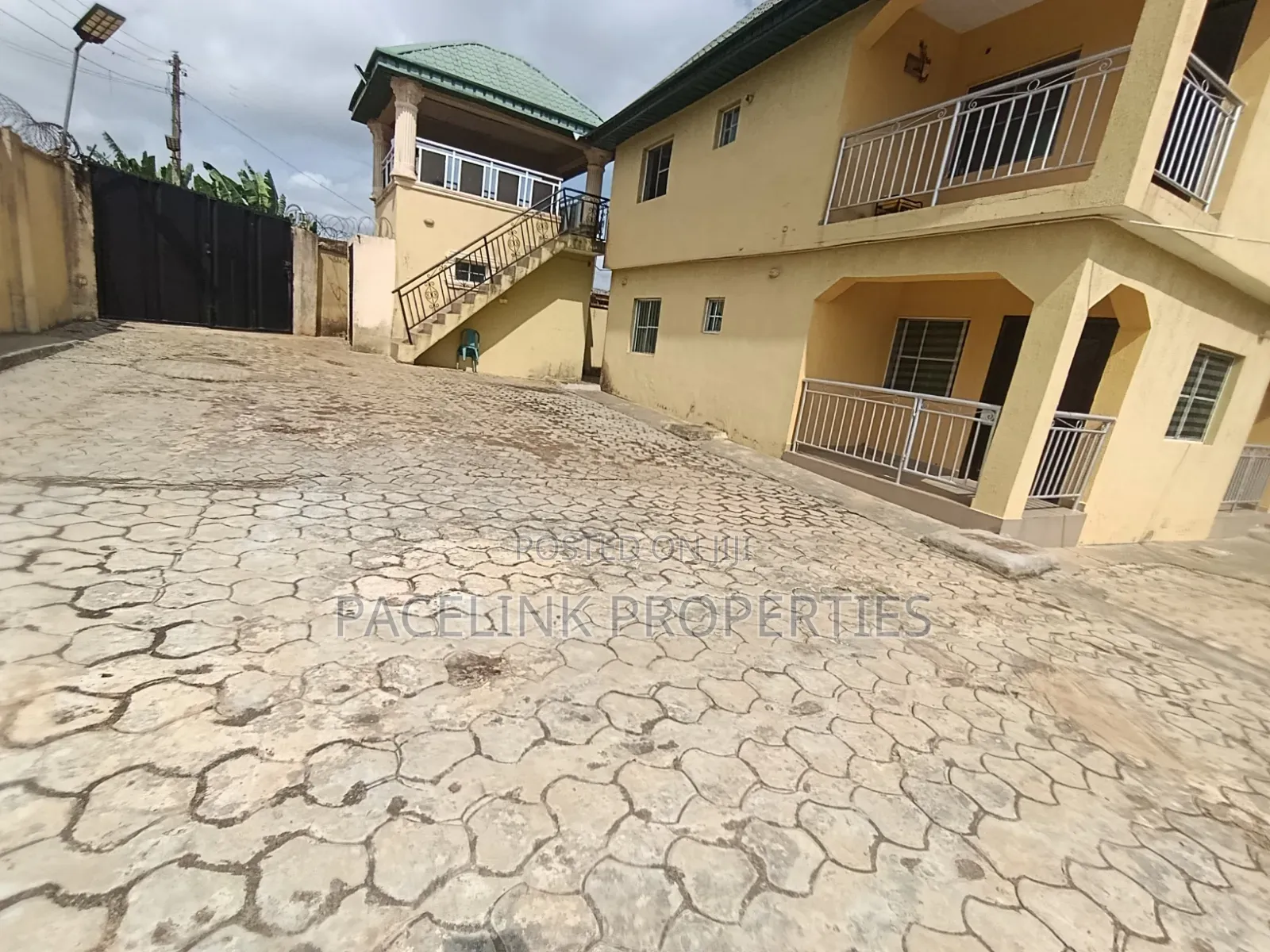 2bdrm Apartment in Ayobo for rent in Ayobo