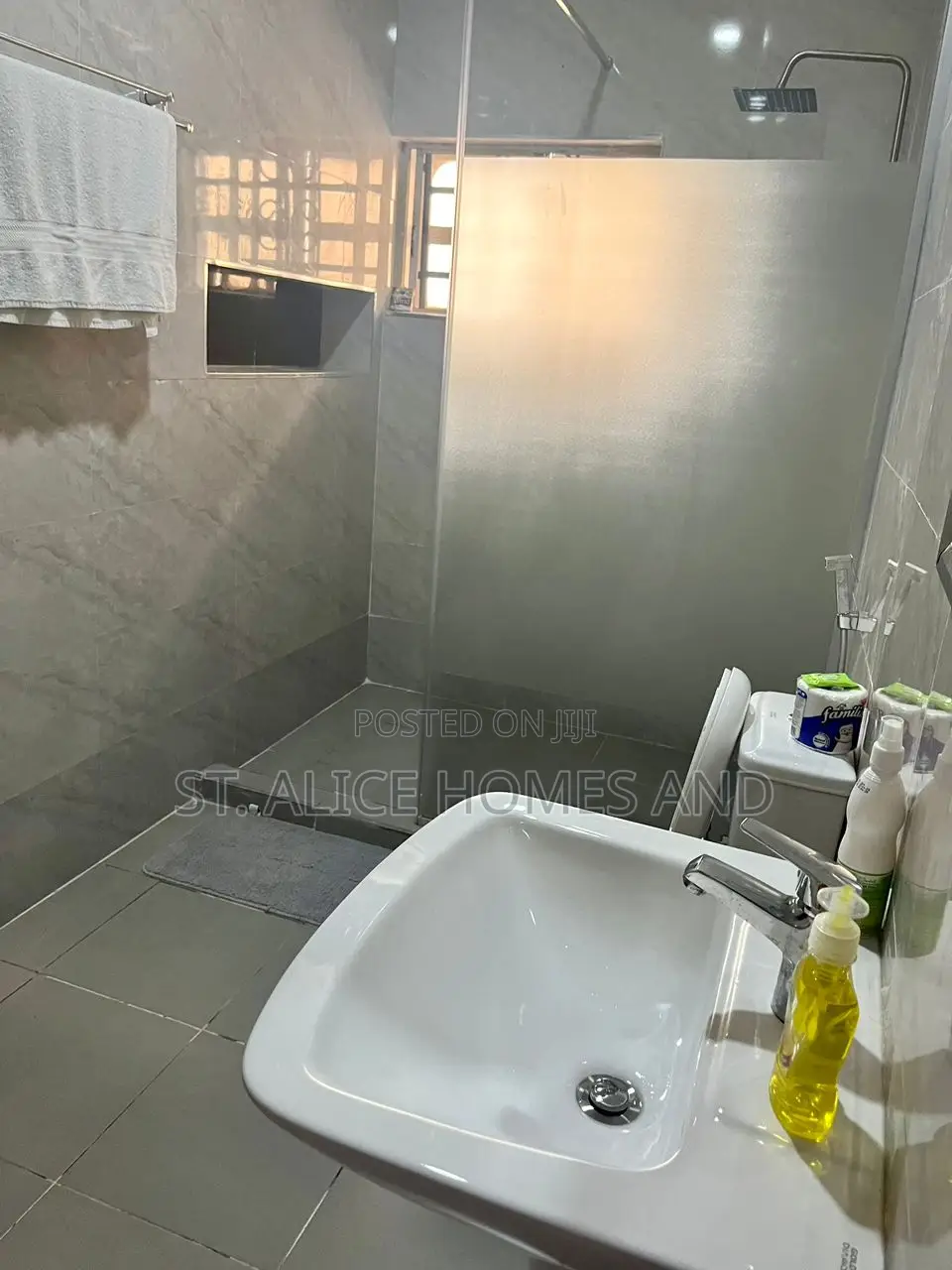 Hoolio_apartment Ibeto Spain, One Bedroom Apartment, Gudu, Abuja in Gudu