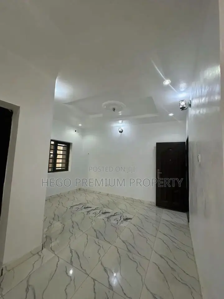 4bdrm Duplex in Rumunduru, Rumuduru for sale in Rumuduru