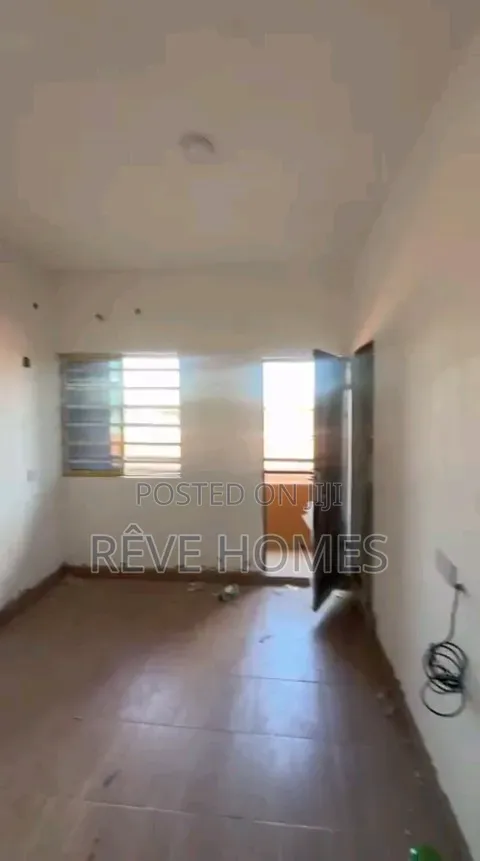 1bdrm Apartment in Iwaya for rent in Iwaya