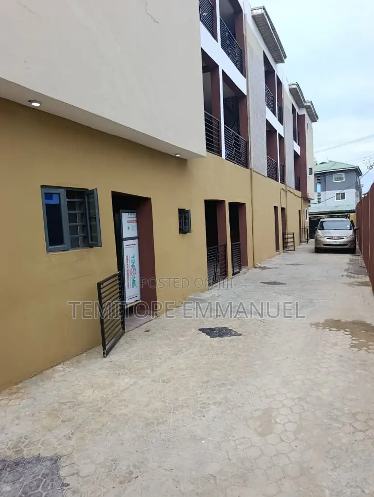 Mini Flat in Palmgroove for sale in Palmgroove